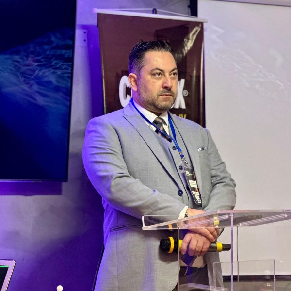 Foto de Adriano Schalins